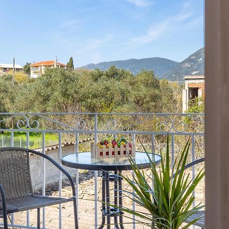 Albatross Apartments By Konnect, Ipsos Corfu Екстер'єр фото